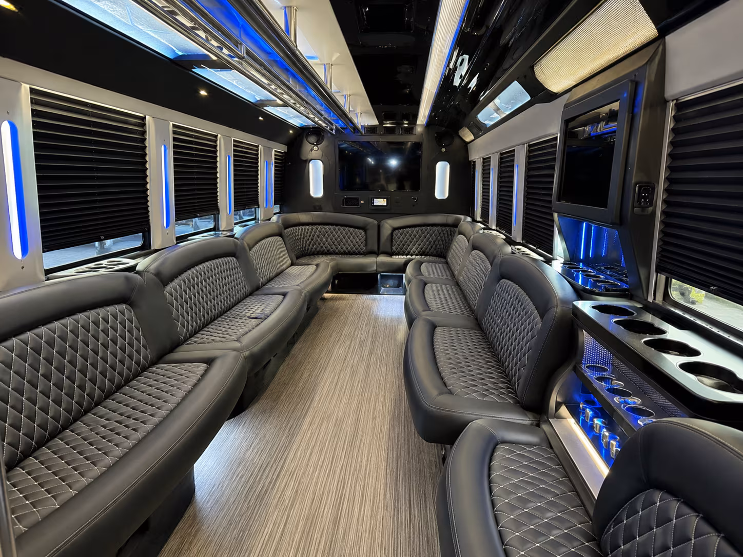 Rent a Bus to Great Park Live