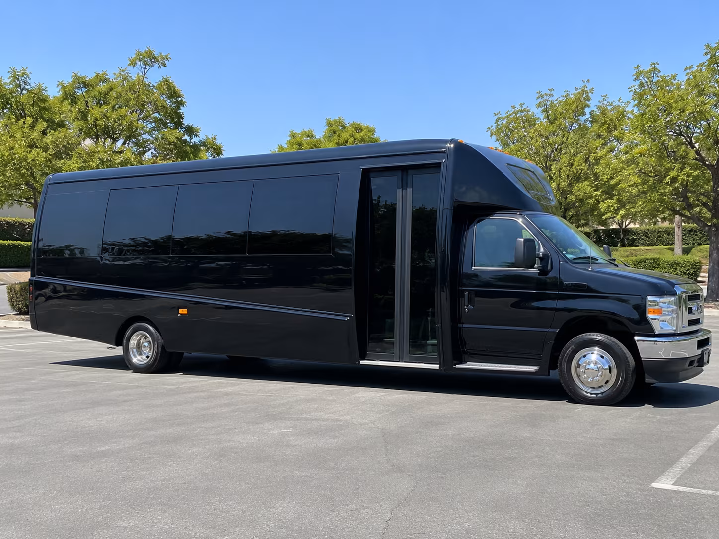 Costa Mesa Concert Transportation & Shuttles