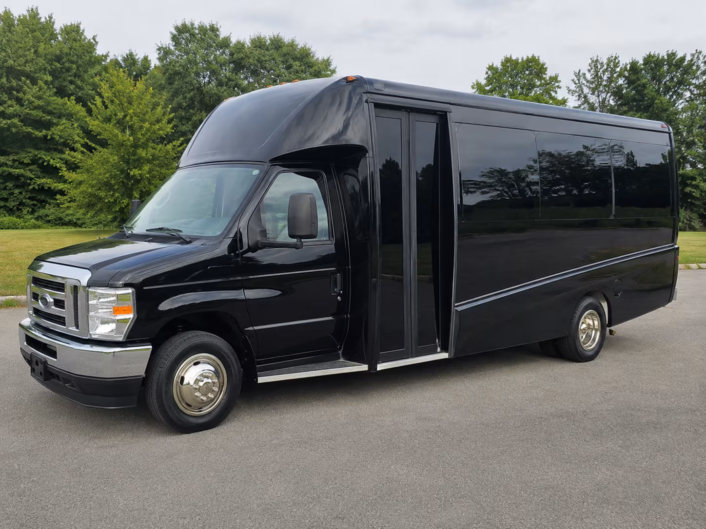 Irvine Concert Transportation & Shuttles