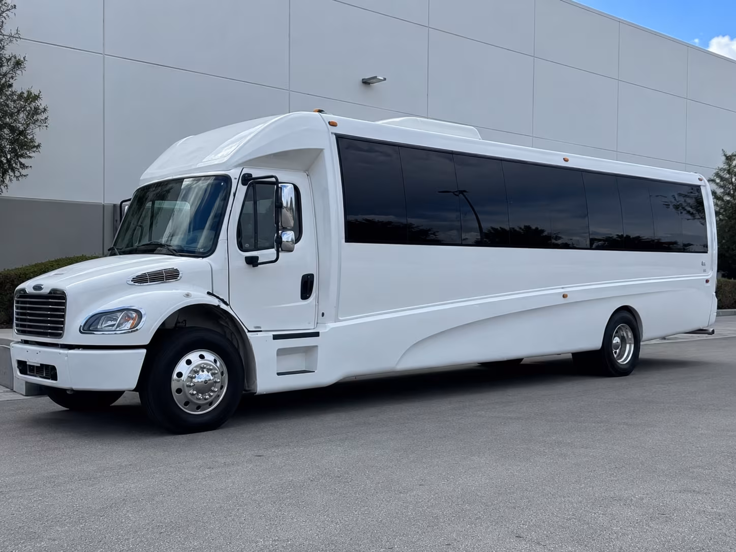 Irvine Sporting Event Transportation pickup coordination