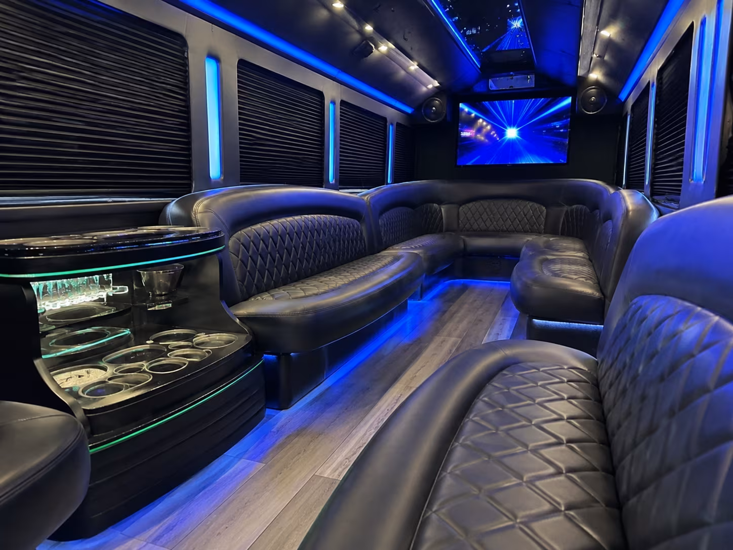 Lake Forest Winery Tour & Pub Crawl Transportation