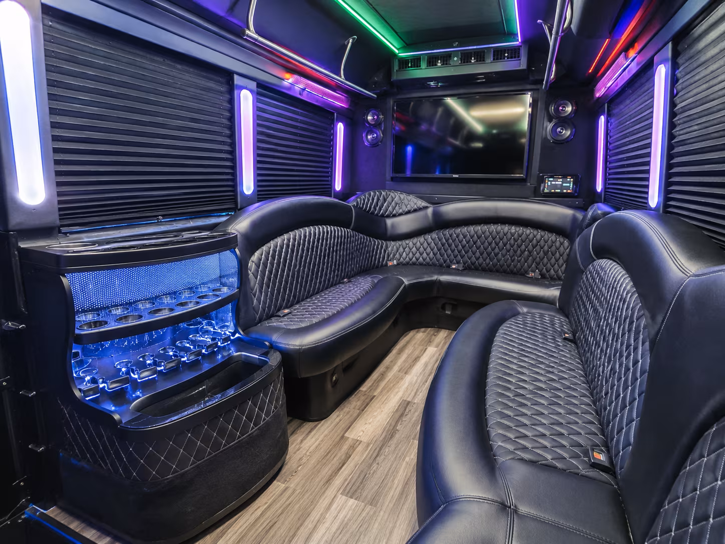 Irvine Winery Tour & Pub Crawl Transportation