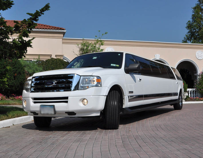 Irvine 15 Passenger Limo